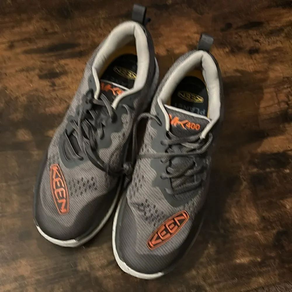 Keen Men's WK400 Walking Shoes Size 12 / brand new No Box